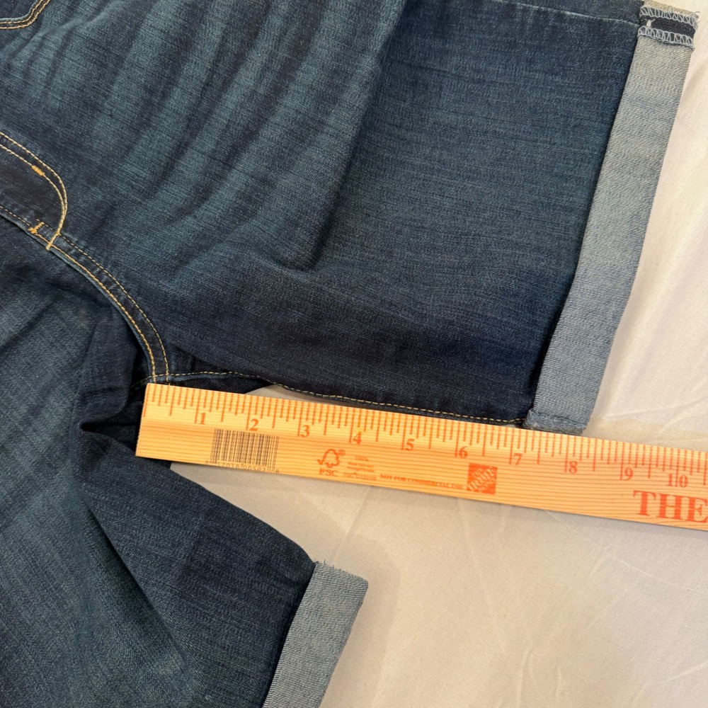 Denizen from Levis Womens Mid Rise Bermuda Shorts Dark Wash Cuffed Denim 10 W30 - Picture 5 of 7